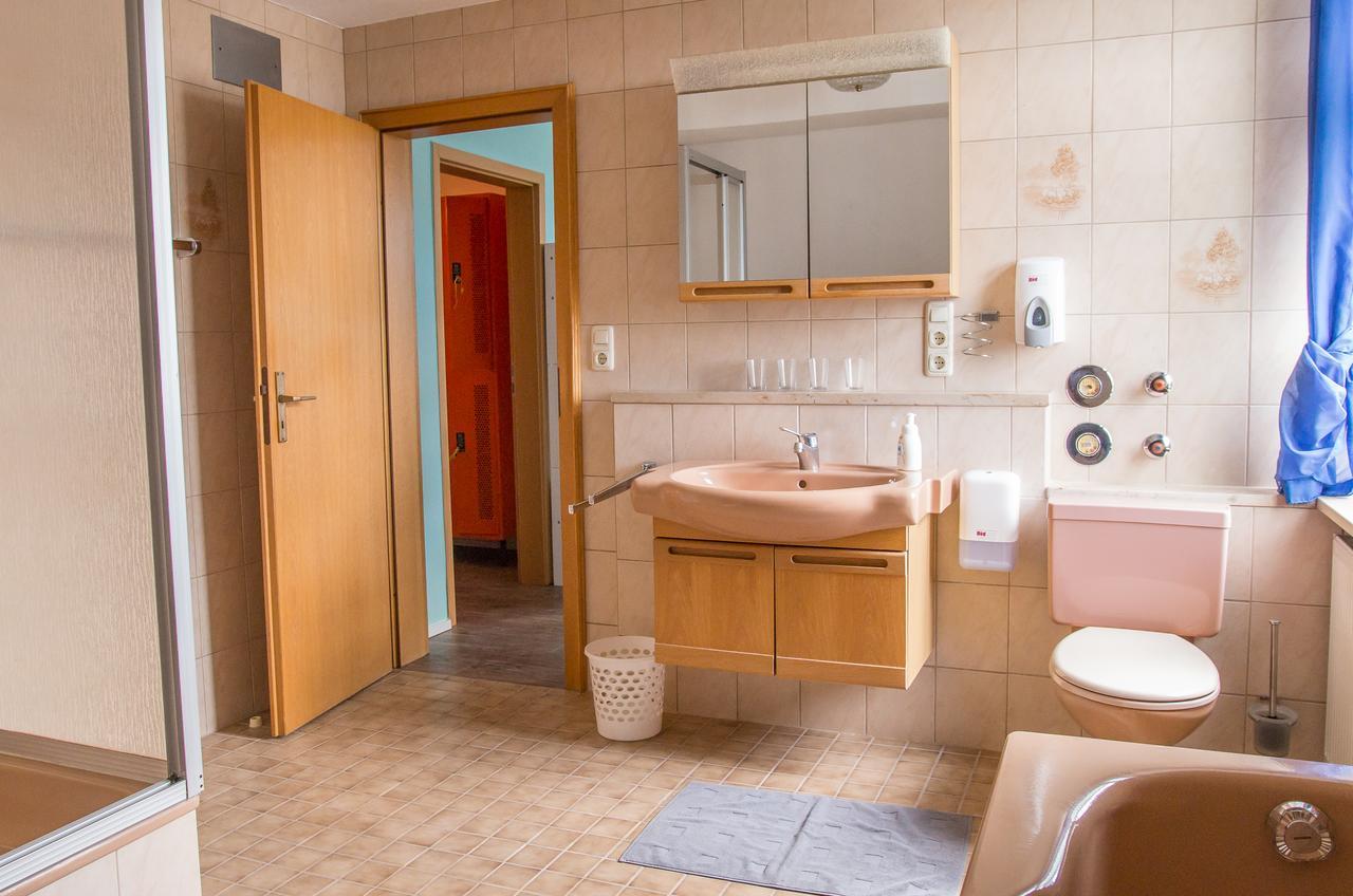 See-Hostel Wasserburg Bagian luar foto